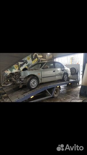 Hyundai elantra.1.6 G4ED ат, 2.0 G4GC мех разбор