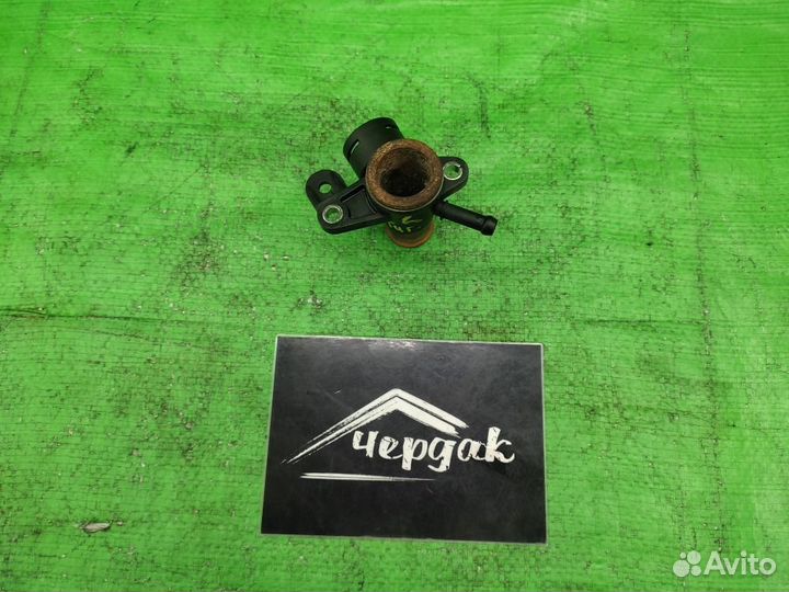 Фланец системы охлаждения Volkswagen Tiguan