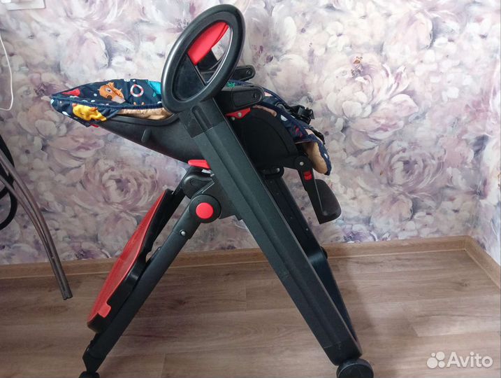 Стульчик для кормления nuovita 0+