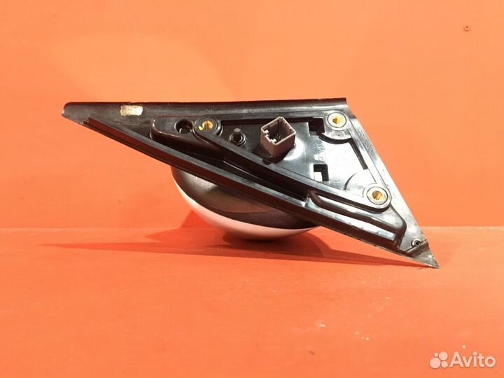 Зеркало заднего вида правое Kia Venga хетчбэк G4FA