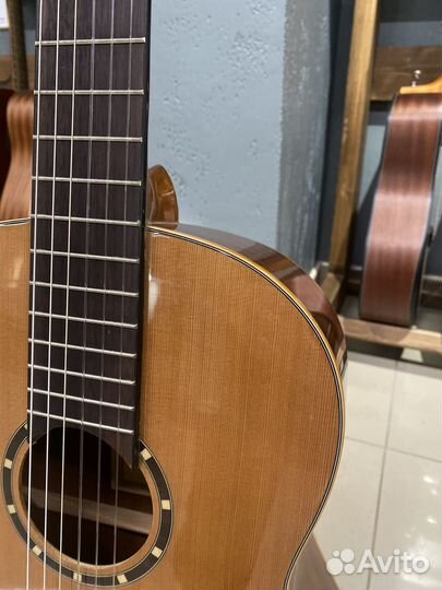 Ortega R122G классическая гитара