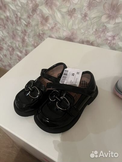 Туфли для девочки 24 25 размер