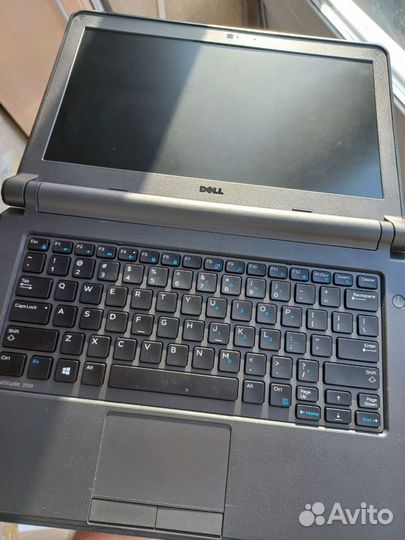 Ноутбук dell Latitude 3350 Core i3