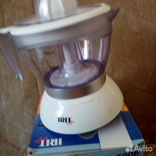 Соковыжималка для цитрусовых электрическая