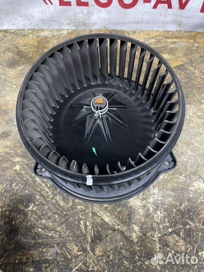 KIA RIO X-Line моторчик печки