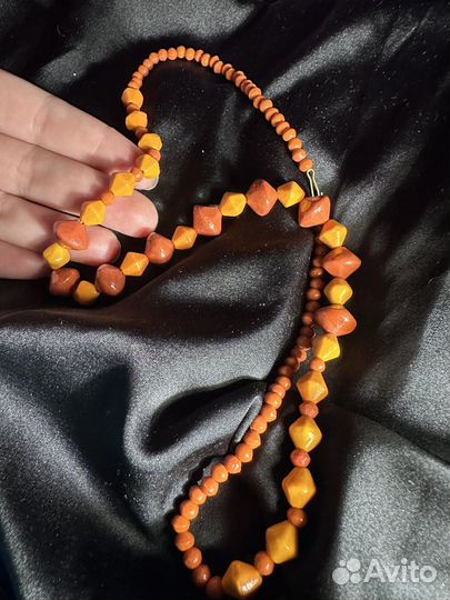 Бусы разные