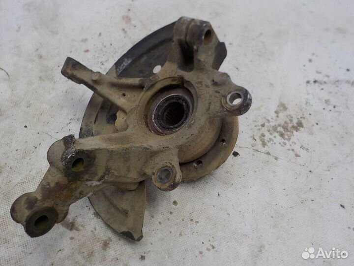 Кулак поворотный передний правый Renault Logan 2