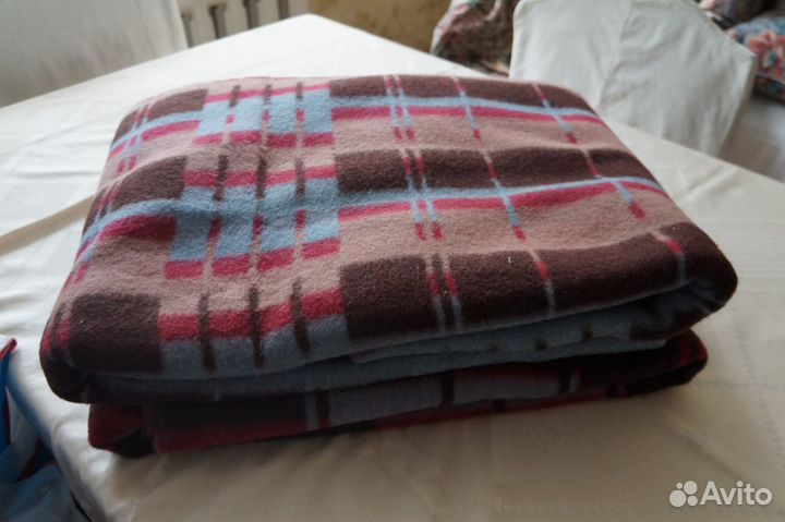 Одеяла разные