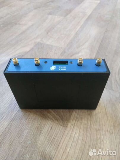 Промышленный Wifi роутер robustel 2000