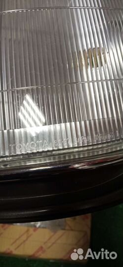 Toyota Land Cruiser 80 Габарит левый оригинал