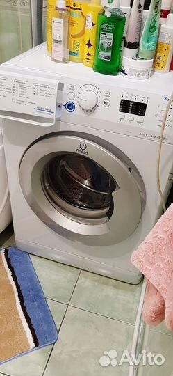 Стиральная машина indesit