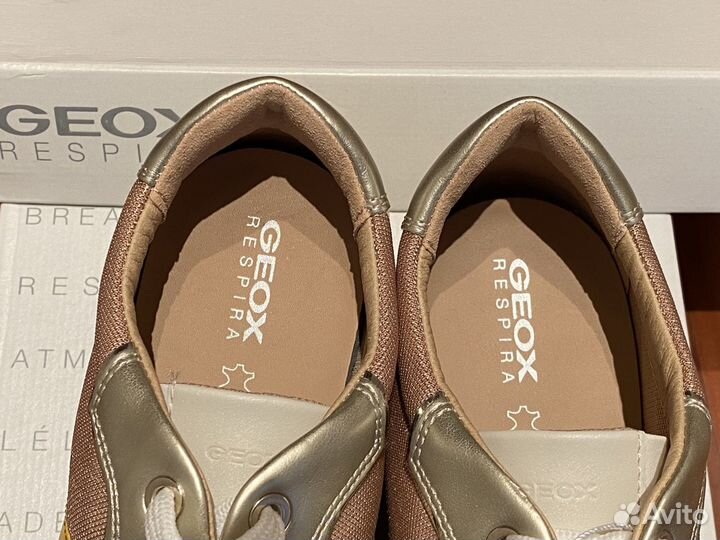 Новые кроссовки Geox 39 кожа оригинал