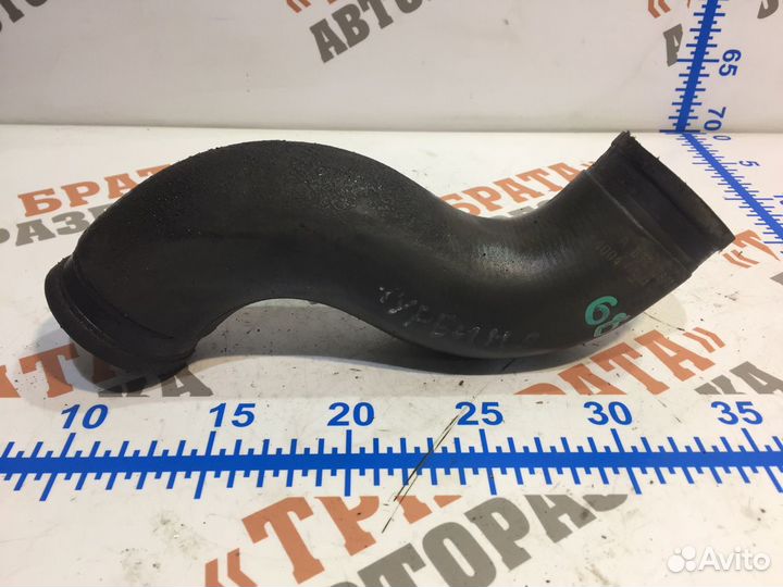 Мерседес Вито Патрубок турбины