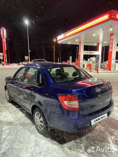 LADA Granta 1.6 МТ, 2012, 130 000 км