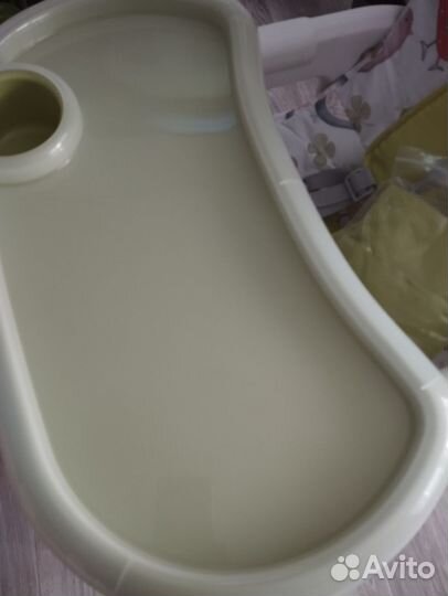 Стульчик для кормления happy baby новый