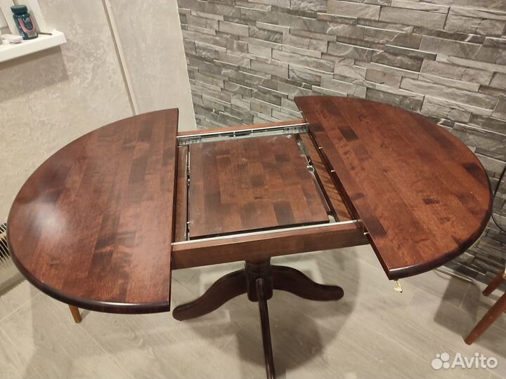 Стол обеденный раздвижной из массива