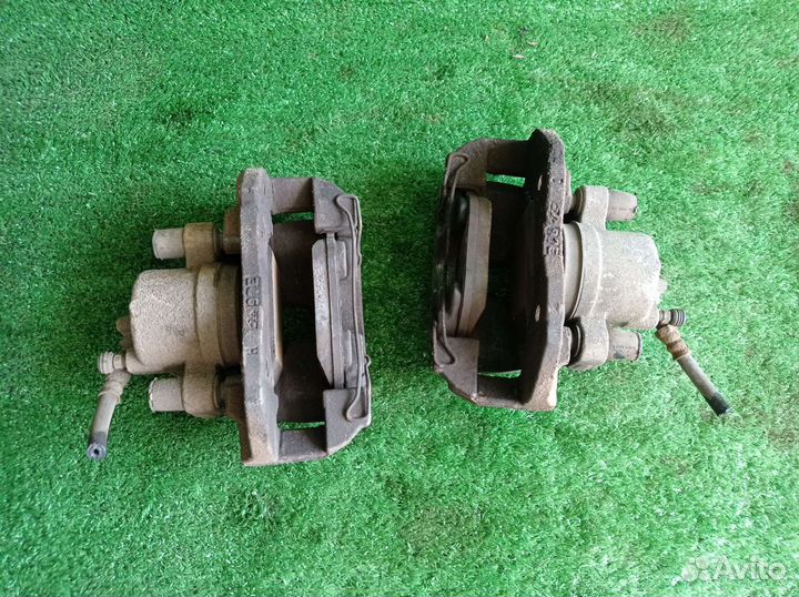 Суппорт передний мазда 3 BL