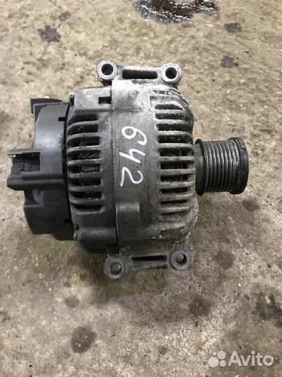 Мерседес генератор 3.2 ом 642