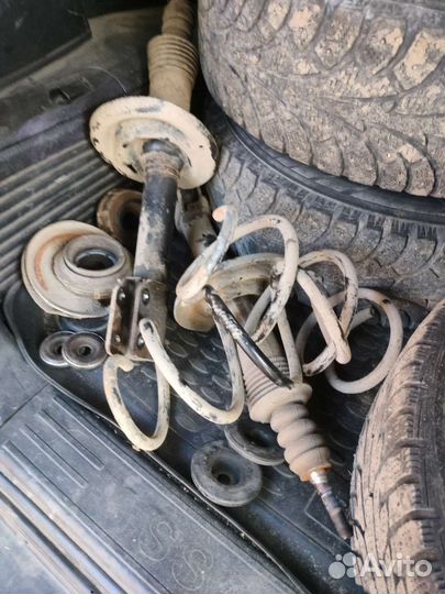 Детали подвески Логан