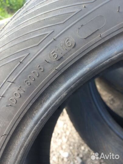 Nokian Tyres Hakka Blue 2 215/55 R17
