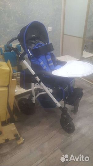 Прогулочная коляска, комнатноя