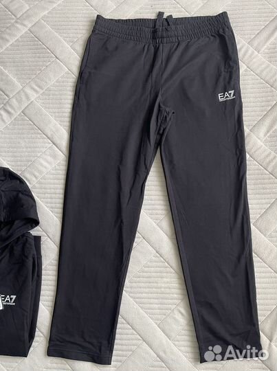 Спортивный костюм EA7 XL оригинал