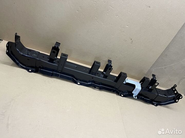 Усилитель кузова под задним сидением Рено Колеос 1