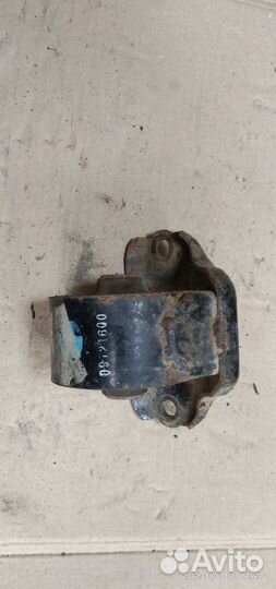 Опора двигателя Kia Ceed