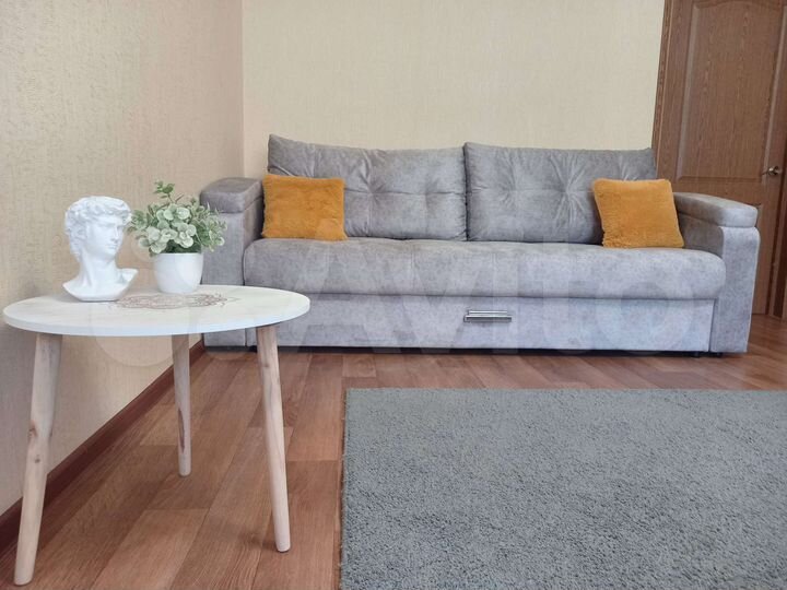 1-к. квартира, 52 м², 3/18 эт.