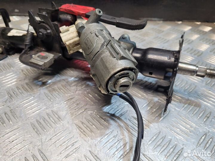 Рулевая колонка на Vortex Estina