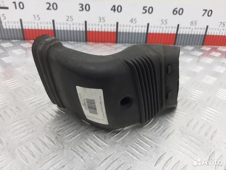 Патрубок воздушного фильтра Ford Kuga 2011