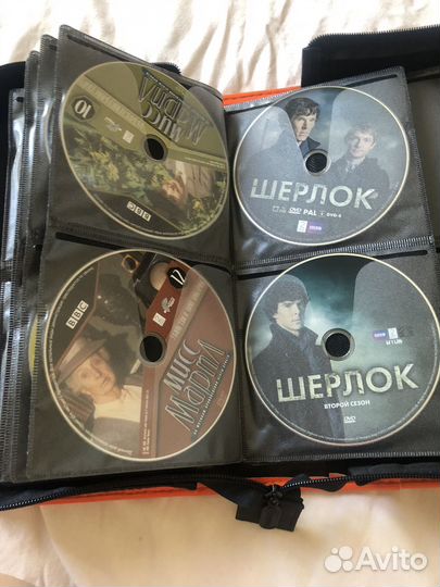 DVD диски с фильмами о Пуаро