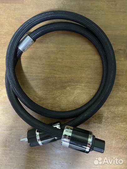 Силовой кабель Furutech монокристаллическая медь