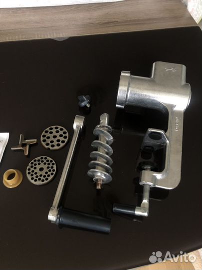 Мясорубка ручная Авиатех 1ма-С