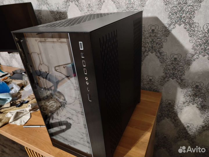 Lian Li Dynamic O11 XL + Dstro Plate + райзер