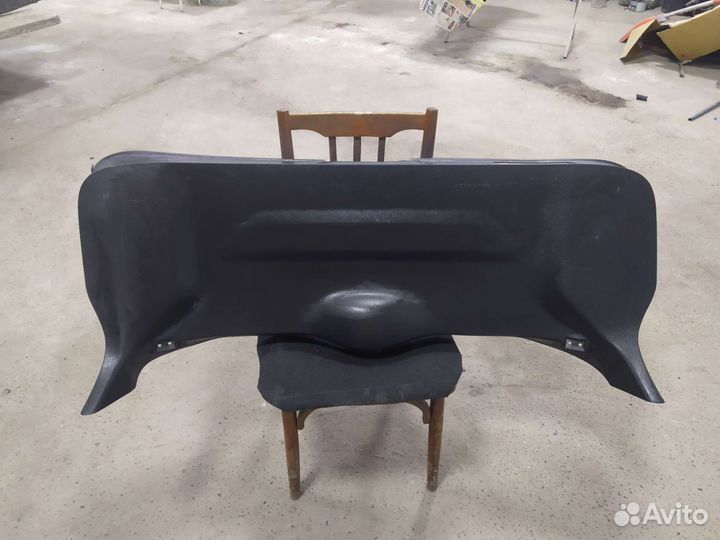 Обшивка двери багажника nissan qashqai j11