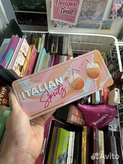 Палетка теней too faced italian spritz