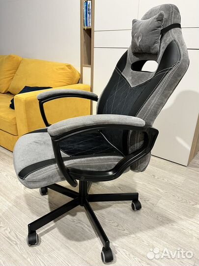 Компьютерное кресло игровое