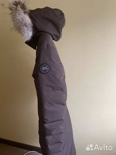 Пуховик Canada goose женский