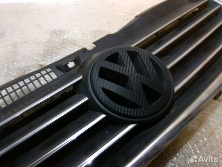 Решетка радиатора VW Passat B5+, VAG 3B0853651J