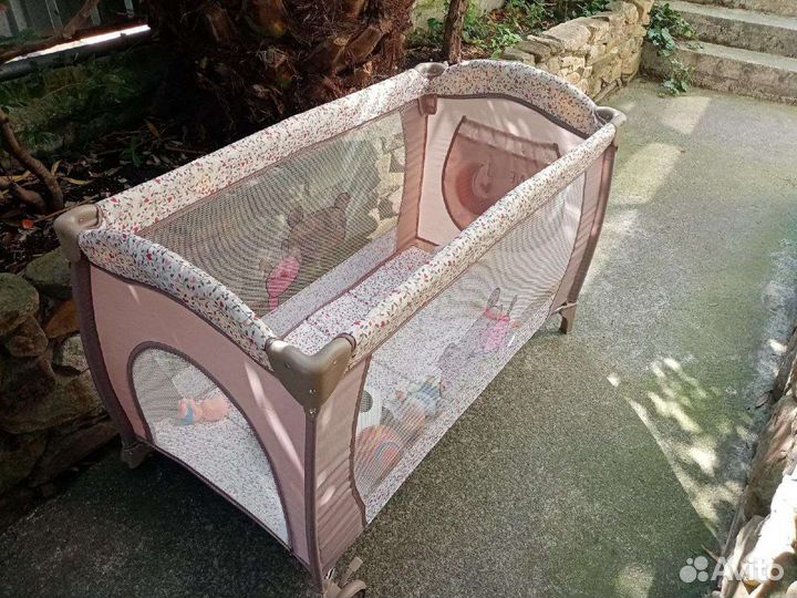 Манеж детский складной