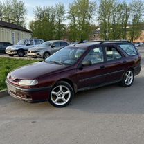 Renault Laguna 2.0 MT, 1996, 111 111 км, с пробегом, цена 150 000 руб.