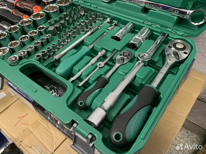 Набор инструментов SATA 82