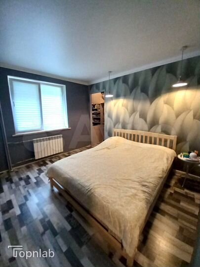 3-к. квартира, 56 м², 2/5 эт.