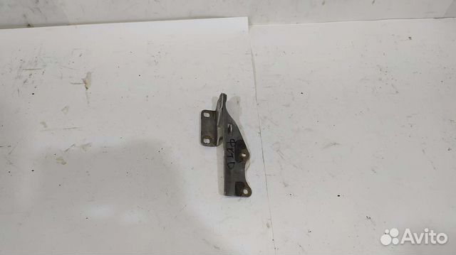 Крепление капота nissan Bluebird U14 / Primera P11