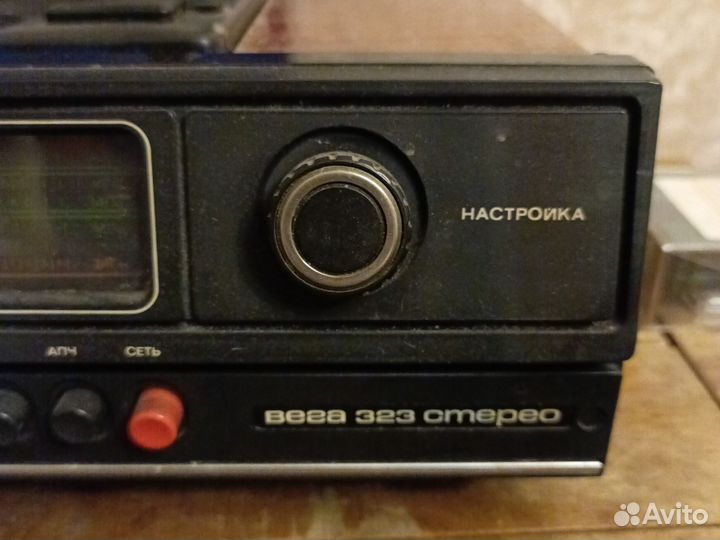 Проигрыватель винила вега 323