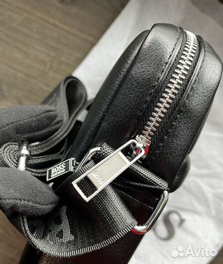 Hugo boss сумка мужская серез плечо