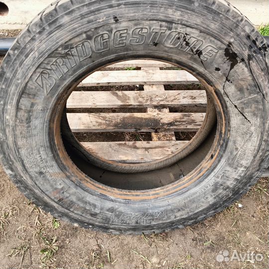 Продаю резину 265/70 R 19.5 б/у