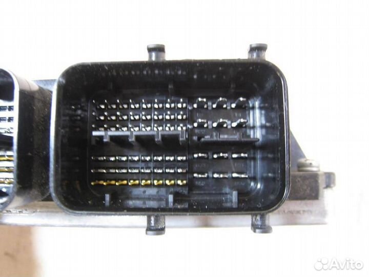 Блок управления двс Toyota RAV4 A30 2011