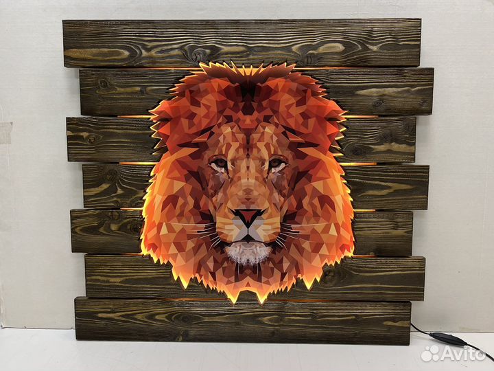 Настенное панно из дерева